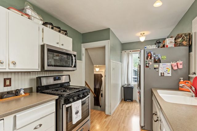 818 Northwestern Avenue, Ames, IA 50010