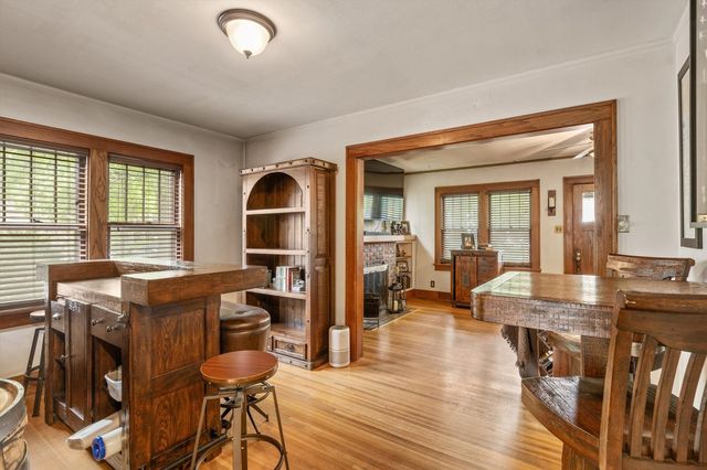 818 Northwestern Avenue, Ames, IA 50010