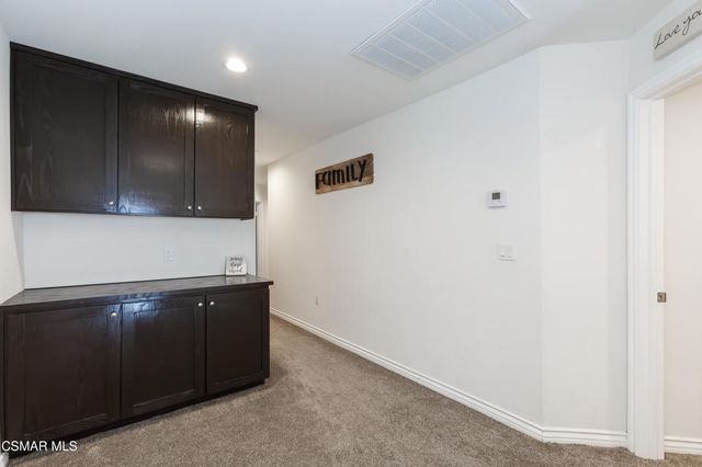 327 Newbury Vista Lane, Newbury Park, CA 91320