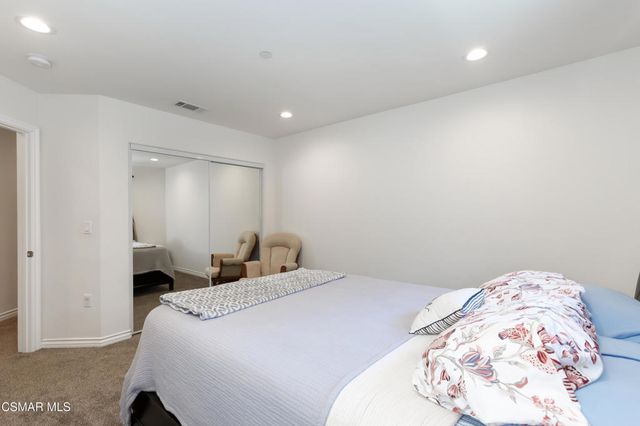 327 Newbury Vista Lane, Newbury Park, CA 91320