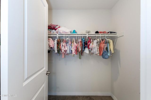 327 Newbury Vista Lane, Newbury Park, CA 91320