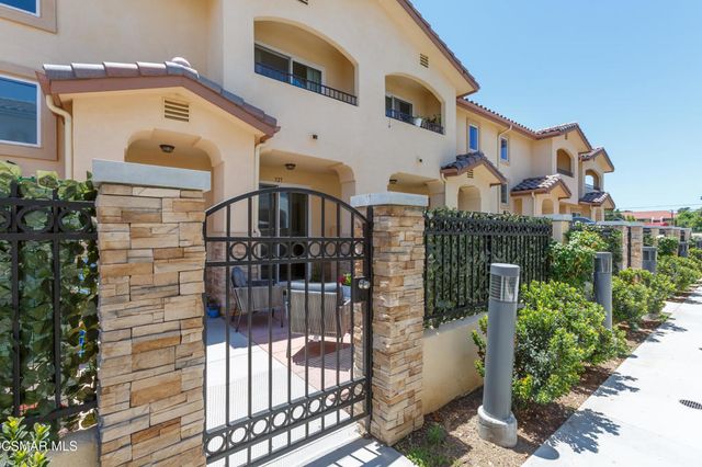 327 Newbury Vista Lane, Newbury Park, CA 91320