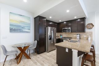 327 Newbury Vista Lane, Newbury Park, CA 91320