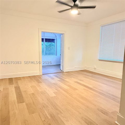 3433 Garden Ave 10, Miami Beach, FL 33140