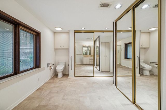 807 Wycliffe Drive, Houston, TX 77079