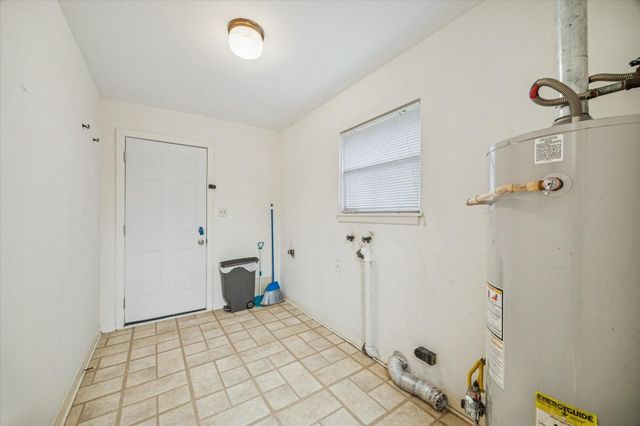 807 Wycliffe Drive, Houston, TX 77079