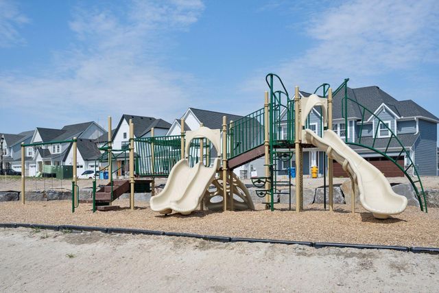 16820 46th Avenue N, Plymouth, MN 55446