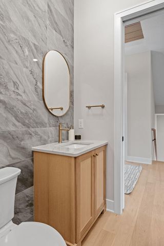 16820 46th Avenue N, Plymouth, MN 55446