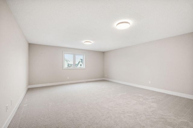 16820 46th Avenue N, Plymouth, MN 55446