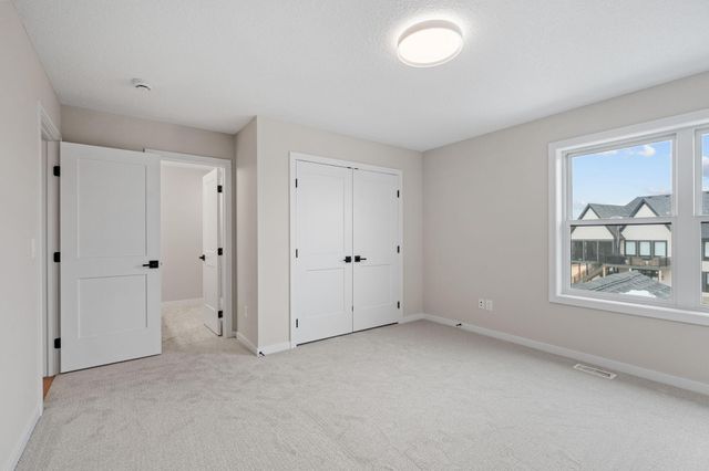 16820 46th Avenue N, Plymouth, MN 55446