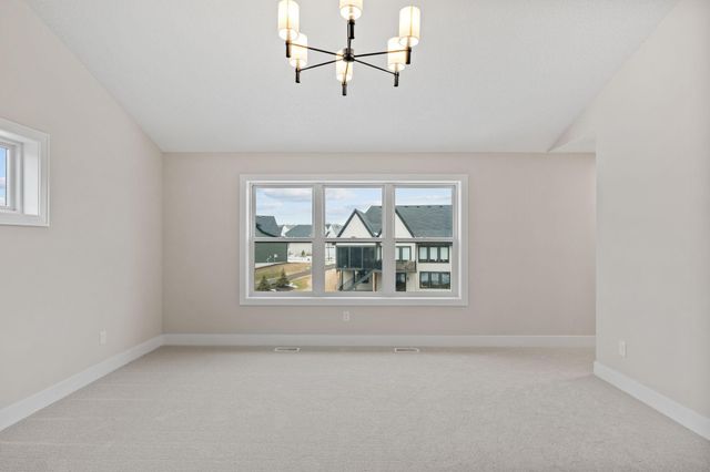 16820 46th Avenue N, Plymouth, MN 55446