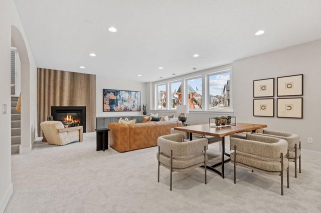 16820 46th Avenue N, Plymouth, MN 55446