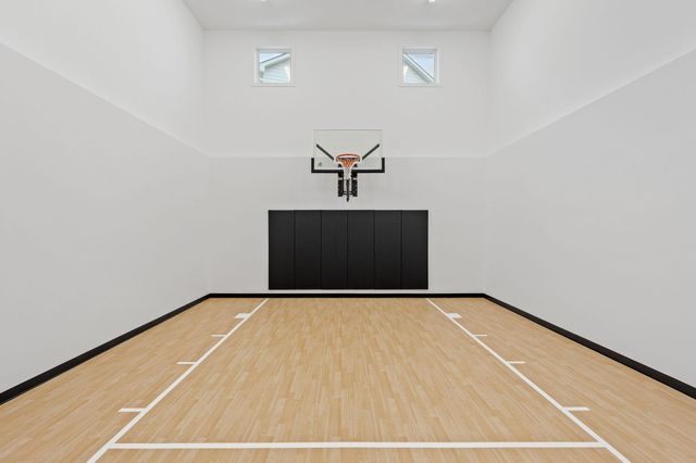 16820 46th Avenue N, Plymouth, MN 55446