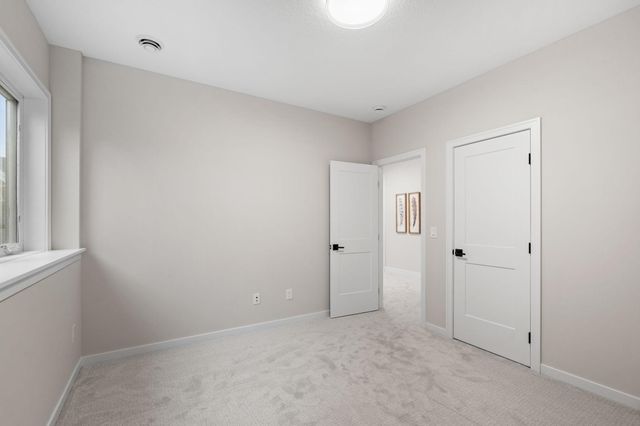 16820 46th Avenue N, Plymouth, MN 55446