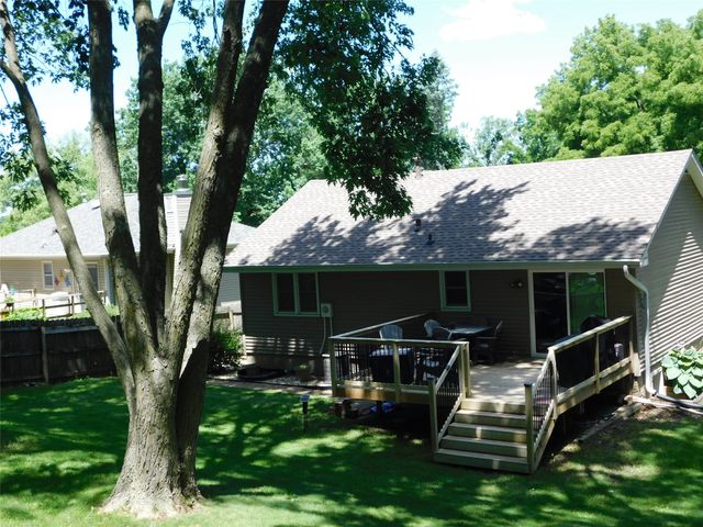 735 Terrace Drive, Carlisle, IA 50047
