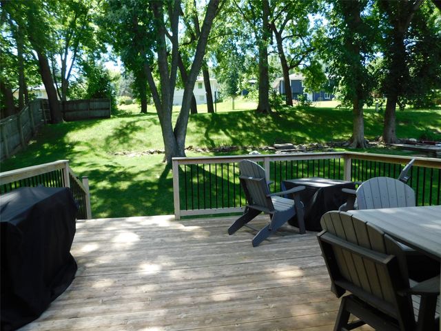 735 Terrace Drive, Carlisle, IA 50047
