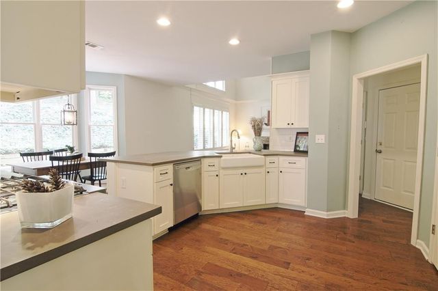 6935 Black Fox Lane, Cumming, GA 30040