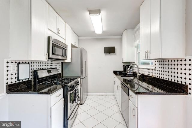 737 SILVER CREEK RD, Baltimore, MD 21208