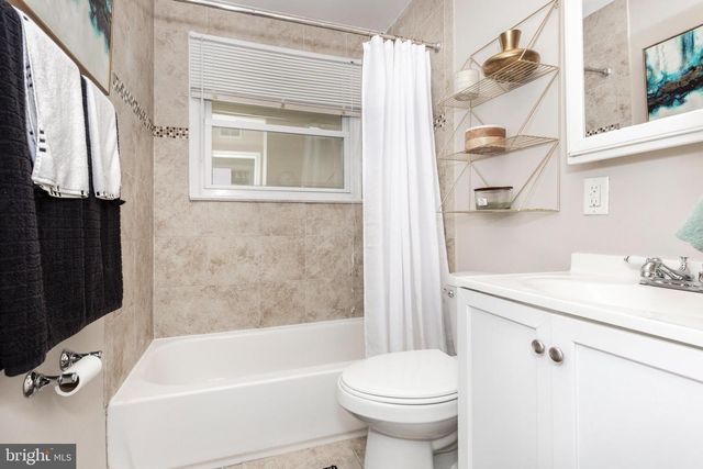 737 SILVER CREEK RD, Baltimore, MD 21208
