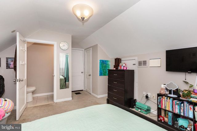 737 SILVER CREEK RD, Baltimore, MD 21208