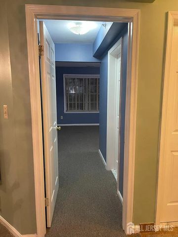 420 Stratford Place, Bound Brook, NJ 08805