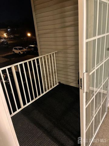 420 Stratford Place, Bound Brook, NJ 08805