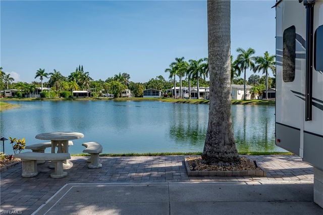 1146 Silver Lakes BLVD, Naples, FL 34114