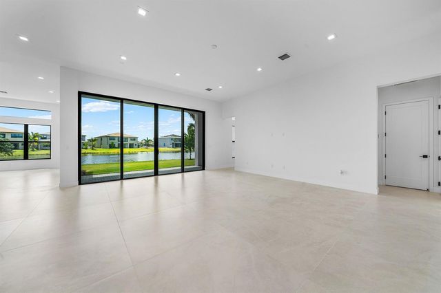 9516 Riverside Park Drive, Boca Raton, FL 33434