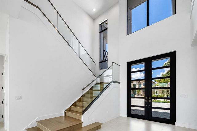 9516 Riverside Park Drive, Boca Raton, FL 33434
