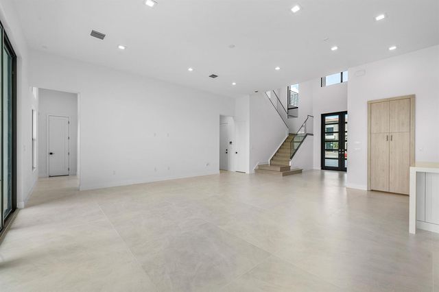 9516 Riverside Park Drive, Boca Raton, FL 33434