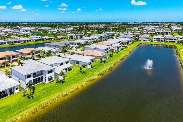 9516 Riverside Park Drive, Boca Raton, FL 33434