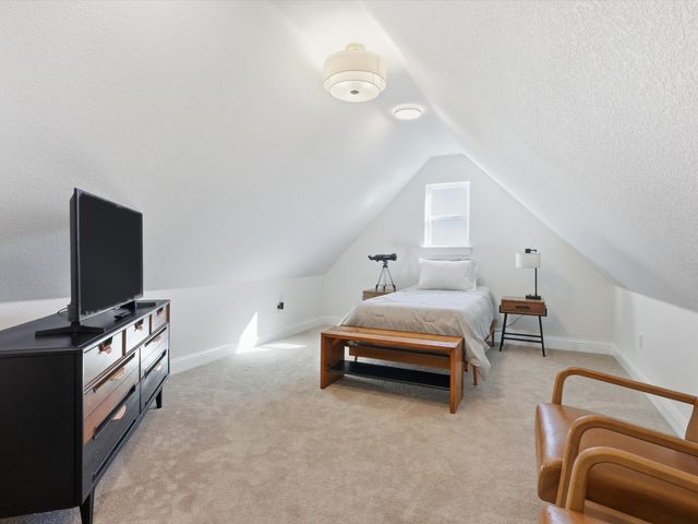 134 Hedges Circle, Weatherford, TX 76085