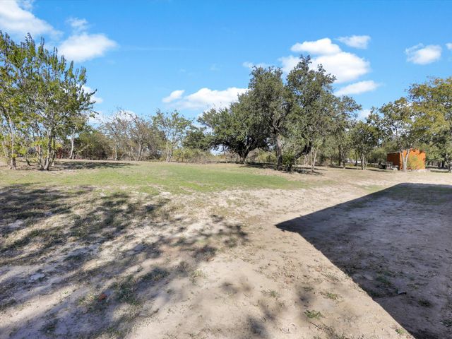 134 Hedges Circle, Weatherford, TX 76085