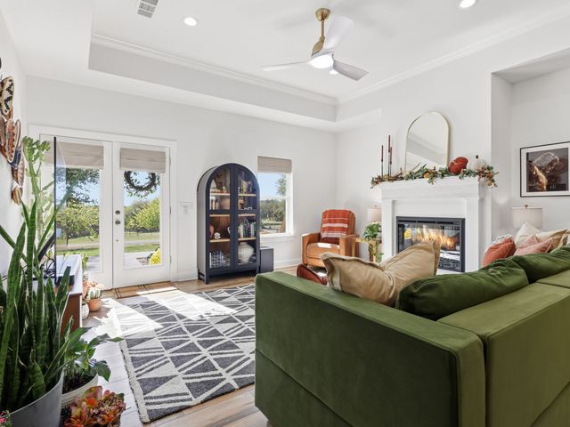 134 Hedges Circle, Weatherford, TX 76085