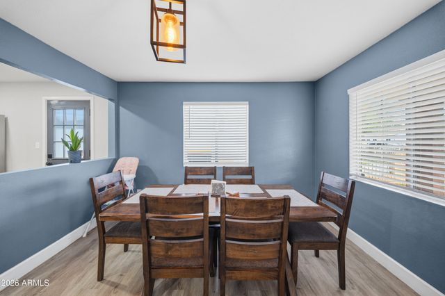 2006 W MONROE Street, Phoenix, AZ 85009