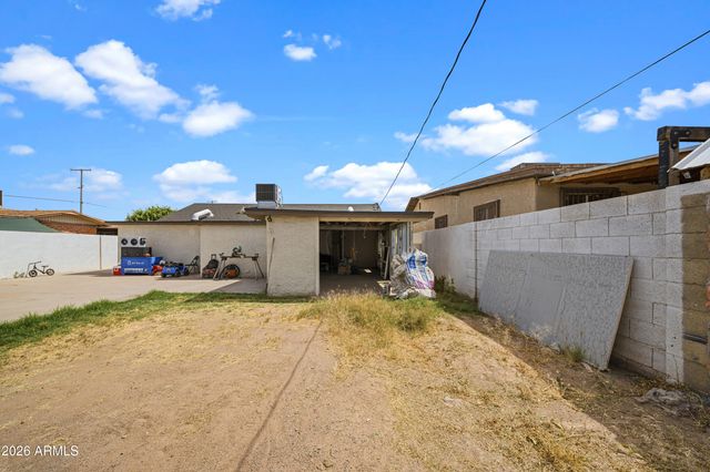2006 W MONROE Street, Phoenix, AZ 85009