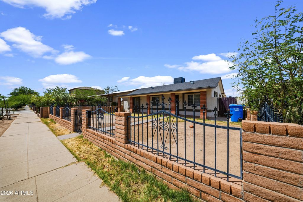 2006 W MONROE Street, Phoenix, AZ 85009 — photo 3