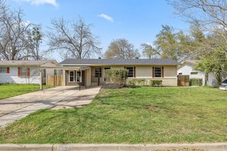 1402 Kent ST, Taylor, TX 76574