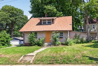 2609 School Street, Des Moines, IA 50311