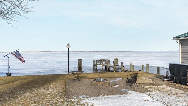 9302 BLANCO ROAD, Winneconne, WI 54986