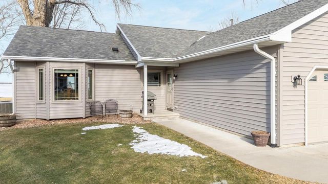 9302 BLANCO ROAD, Winneconne, WI 54986