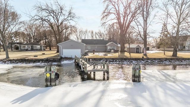 9302 BLANCO ROAD, Winneconne, WI 54986