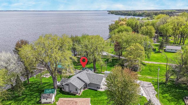 9302 BLANCO ROAD, Winneconne, WI 54986