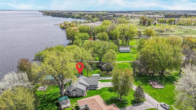 9302 BLANCO ROAD, Winneconne, WI 54986