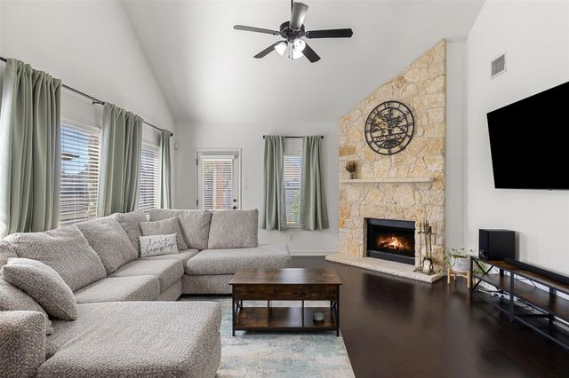 2474 Santa Barbara LOOP, Round Rock, TX 78665