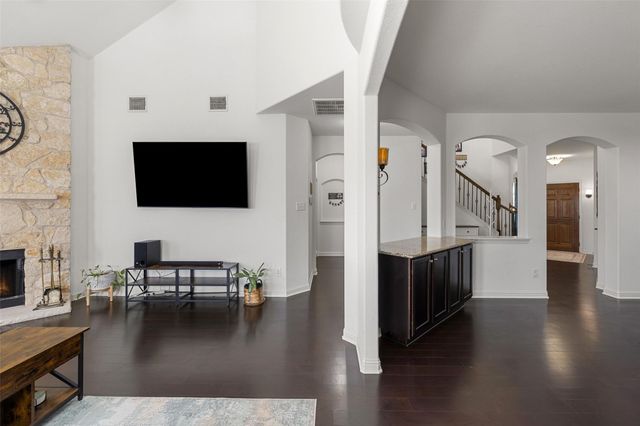 2474 Santa Barbara LOOP, Round Rock, TX 78665