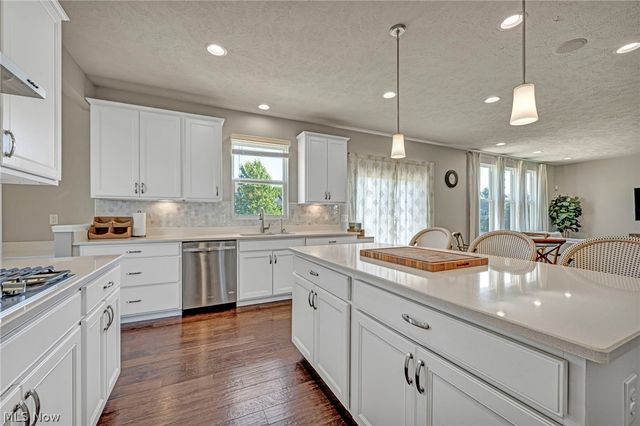 21017 Rockglen Drive, Strongsville, OH 44149