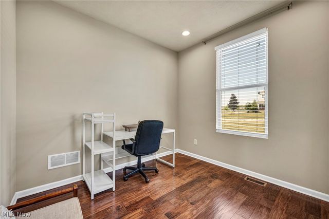 21017 Rockglen Drive, Strongsville, OH 44149