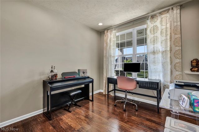 21017 Rockglen Drive, Strongsville, OH 44149