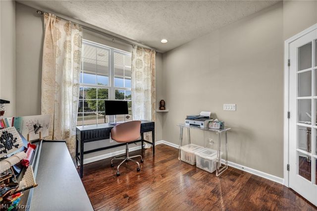 21017 Rockglen Drive, Strongsville, OH 44149